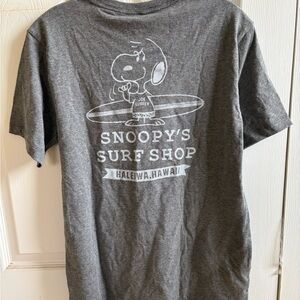 Snoopy’s Surf Shop Gray Short Sleeve Tee